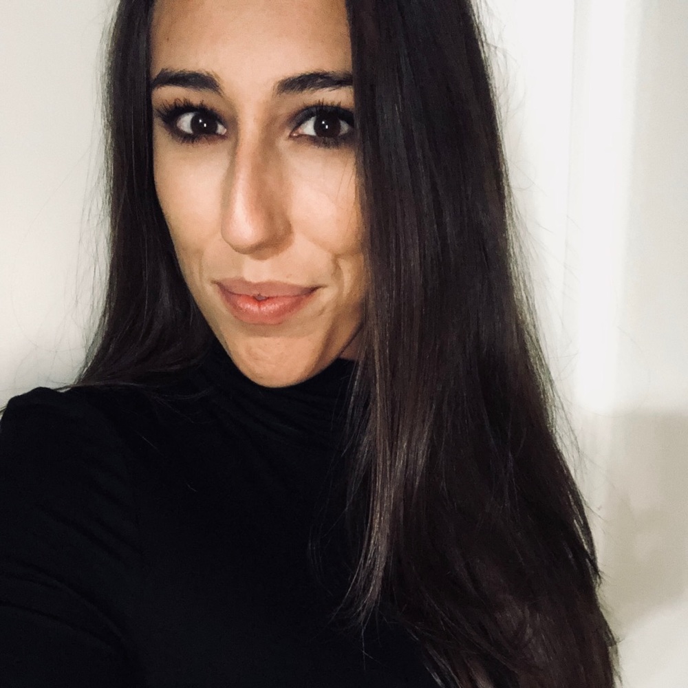 Meet your Posher, Alexandra